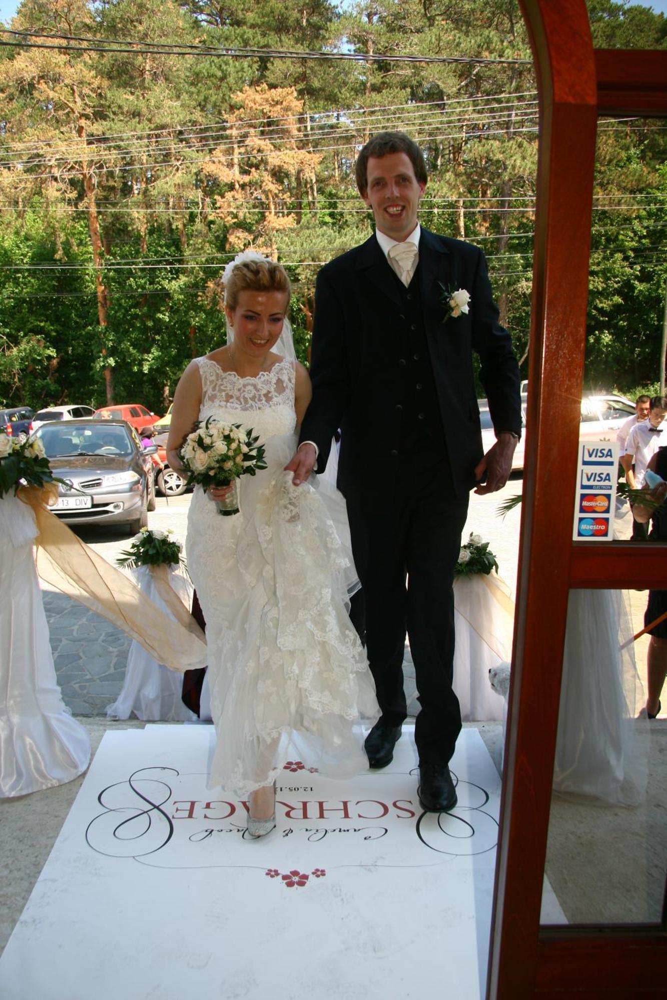 Hotel Royal Zalau Bagian luar foto